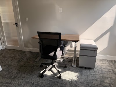 Photo 4 of Modern Workspace