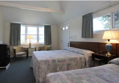 Photo 2 of Village Green Motel