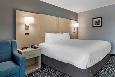 Photo 2 of Comfort Inn Hyannis - Cape Cod