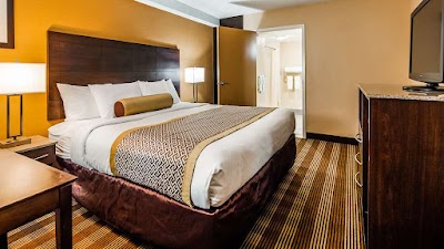 Photo 2 of Cape Cod Hotel