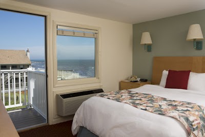 Photo 2 of The Corsair & Cross Rip Oceanfront Resort