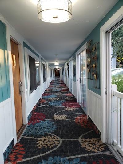 Photo 3 of Seacoast Inn