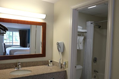 Photo 4 of Sunbird Cape Cod Resort