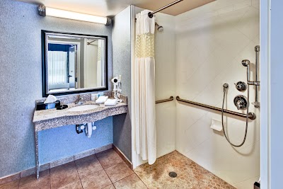 Photo 4 of Hampton Inn & Suites Cape Cod-West Yarmouth