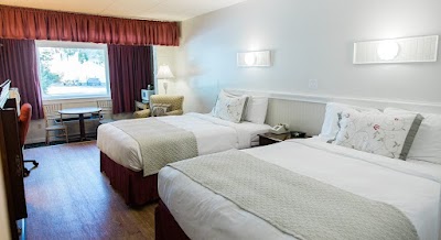 Photo 2 of ShoreWay Acres Inn & Cape Cod Lodging