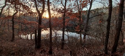 No Bottom Pond Trail